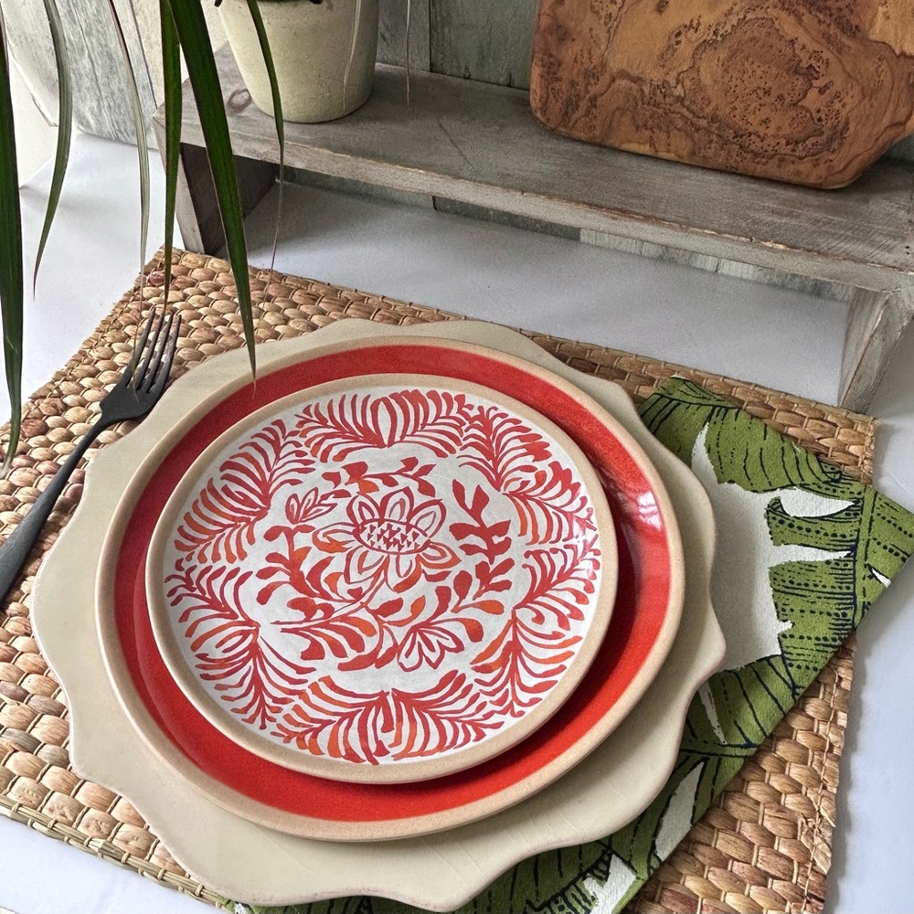 🌴Threshold Floral Coral and Cream Bamboo Melamine Dinnerware - Set of Two